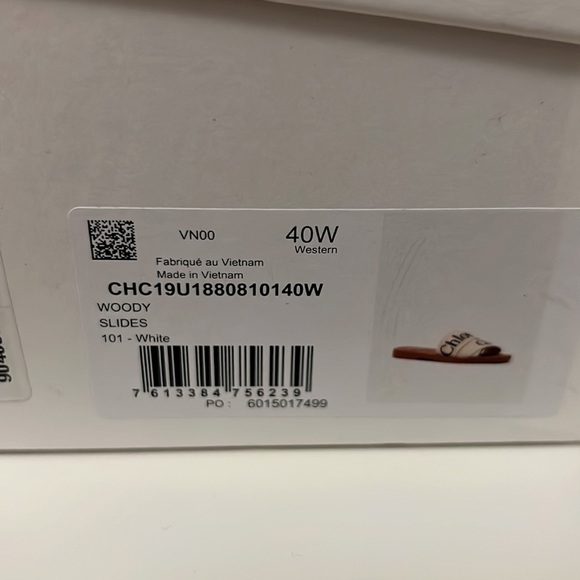 Chloe Women’s woody logo sandal slides white like LNWT - Picture 7 of 7